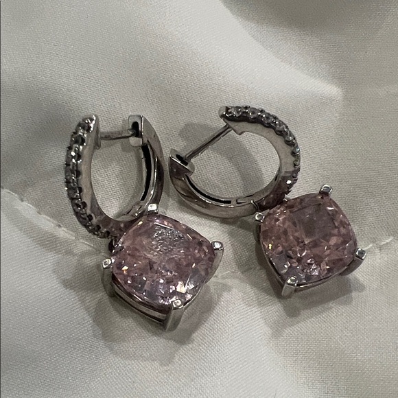 Anna Zuckerman -Argyle Pink Diamond Crystalline Earrings - Picture 2 of 15